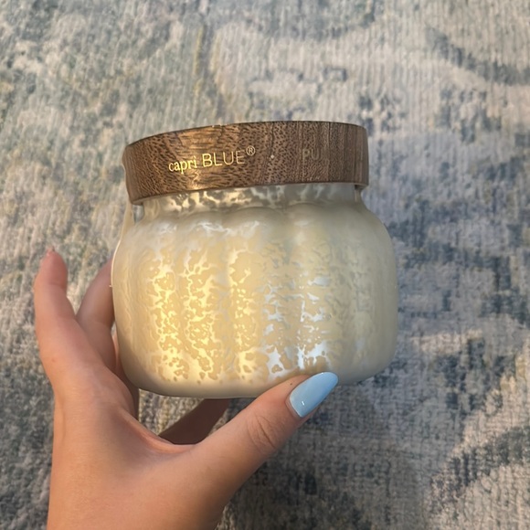 Anthropologie Other - Anthropologie Cream Candle with Wooden Lid - PUMPKIN CLOVE CAPRI BLUE